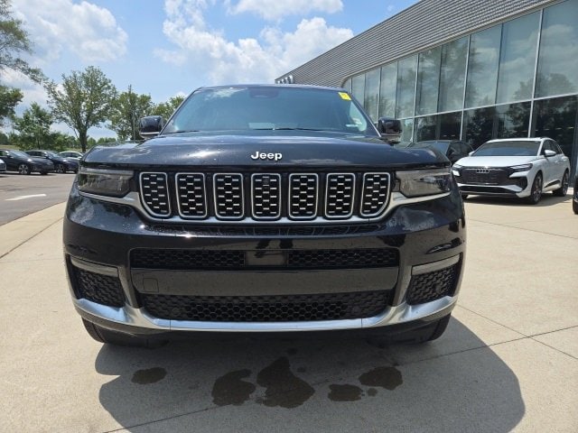 Used 2021 Jeep Grand Cherokee L Summit with VIN 1C4RJKEG9M8116018 for sale in Rochester, MI
