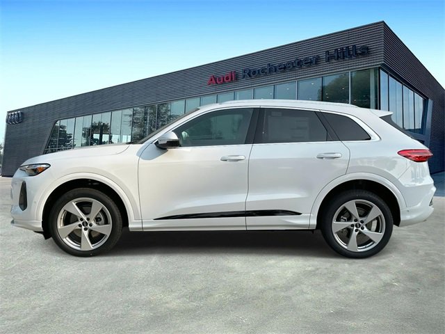 2025 Audi Q5 Premium Plus photo 2