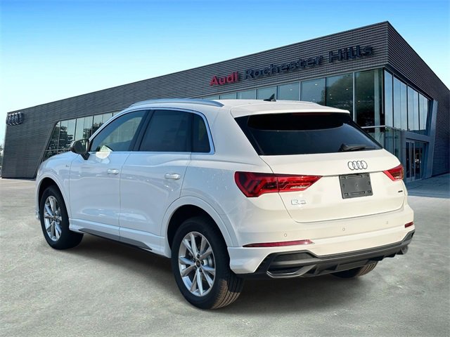 2025 Audi Q3 S line Premium photo 3