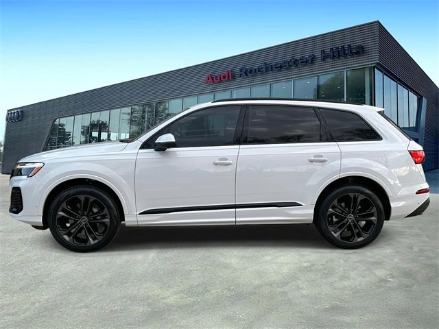 2025 Audi Q7 Premium Plus photo 2