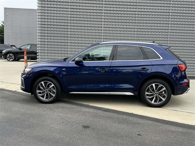 Used 2024 Audi Q5 Premium with VIN WA1GAAFY7R2034818 for sale in Rochester, MI