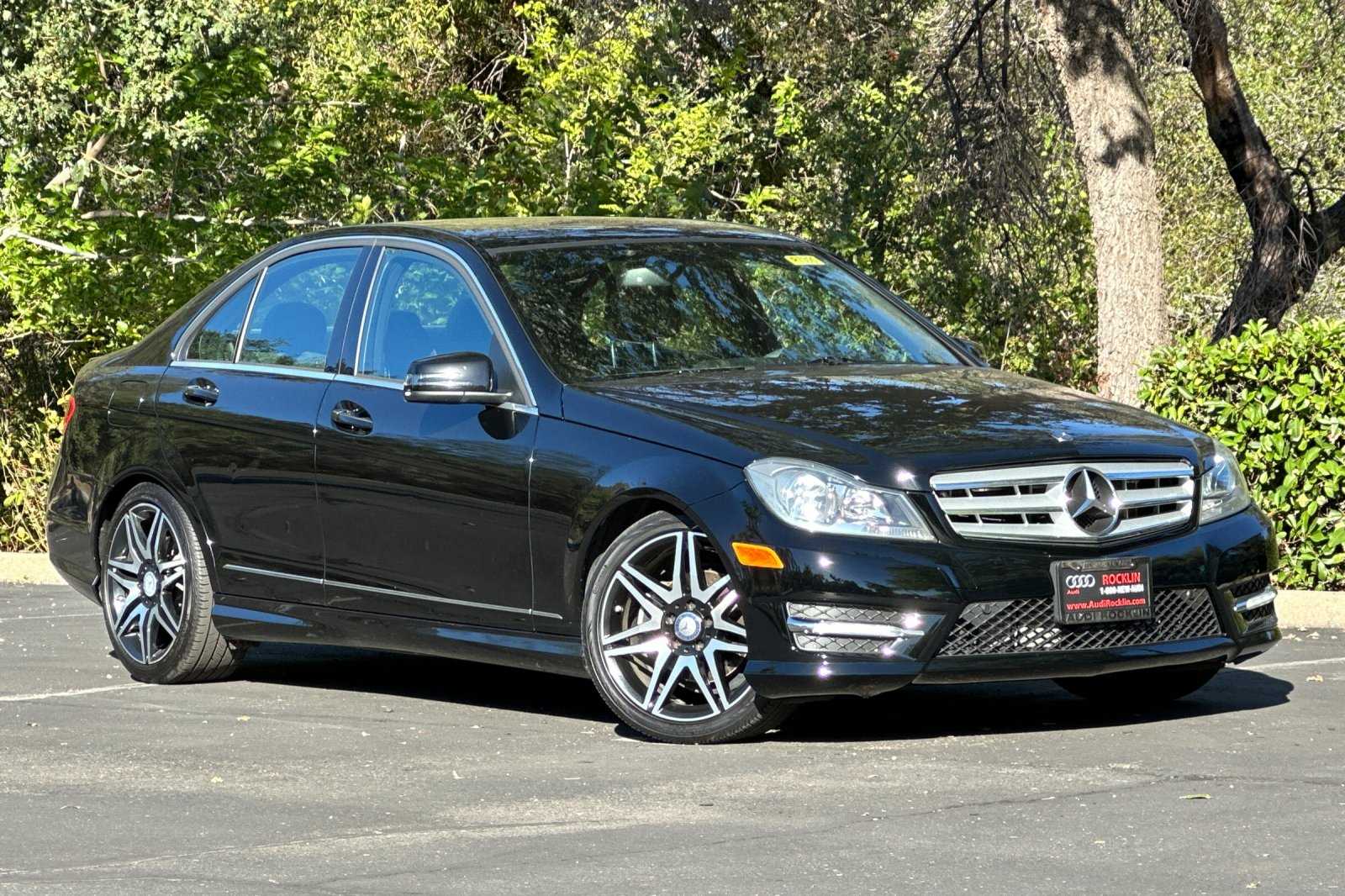 Used 2013 Mercedes-Benz C-Class C250 Luxury with VIN WDDGF4HB4DR265408 for sale in Rocklin, CA