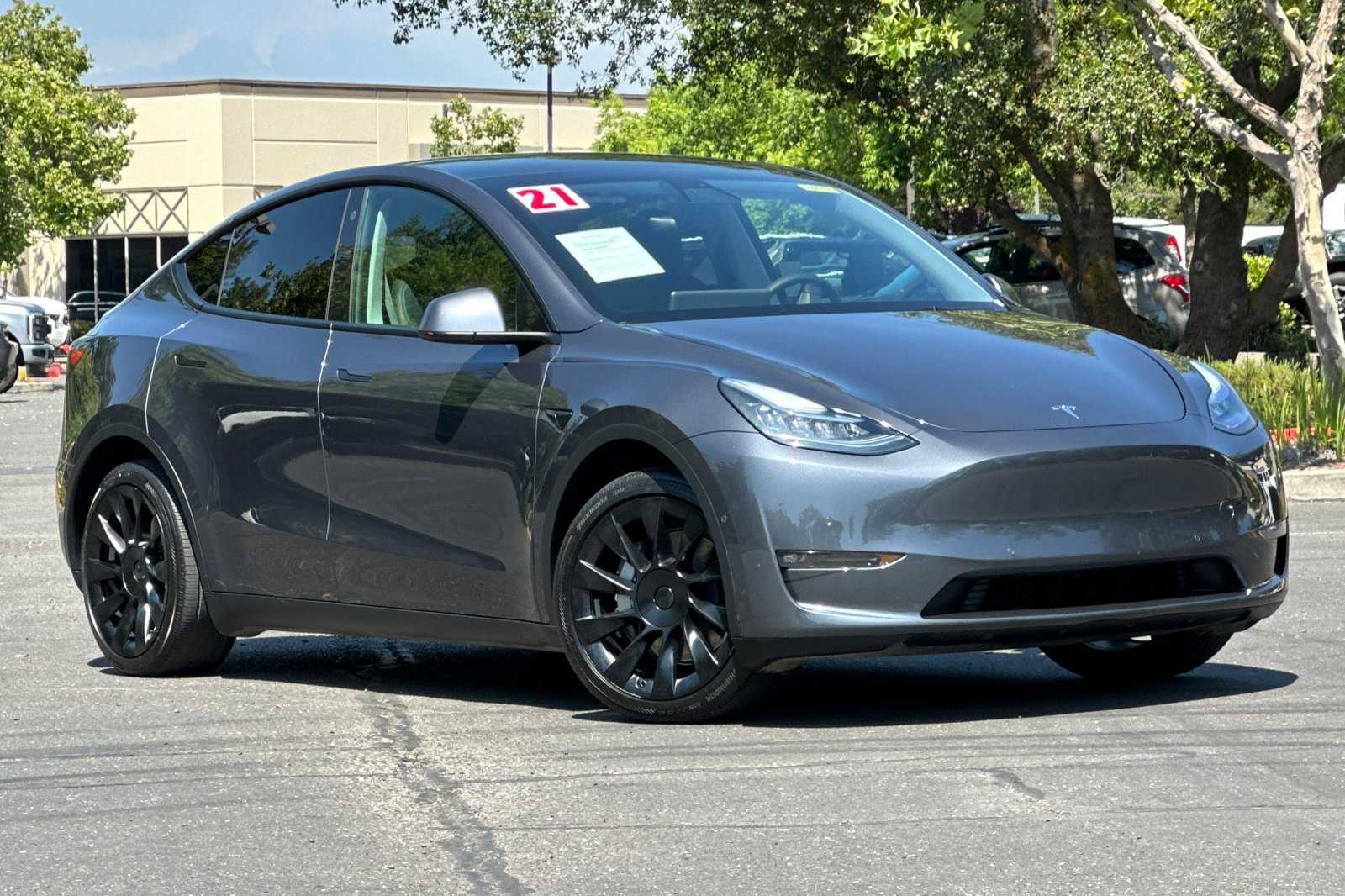 Used 2021 Tesla Model Y Long Range with VIN 5YJYGDEE5MF213835 for sale in Rocklin, CA