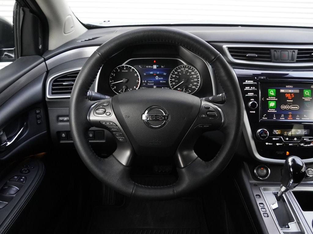 Used 2021 Nissan  SL SUV