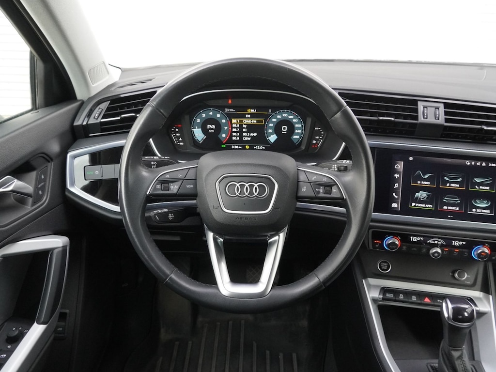 Certified 2022 Audi 40 Komfort SUV