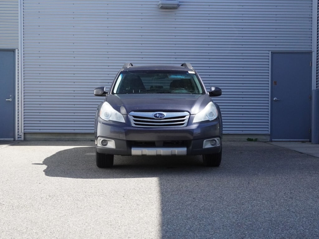 Used 2012 Subaru 2.5i Premium | Clean Carfax | One Owner | Locally Wagon
