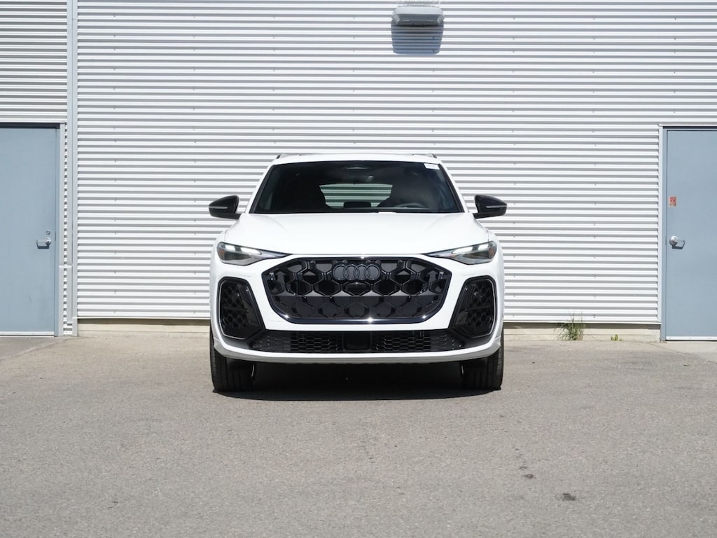 New 2025 Audi 2.0T SUV