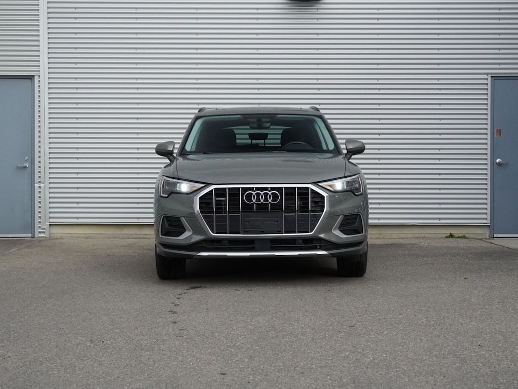 Certified 2022 Audi 40 Komfort SUV