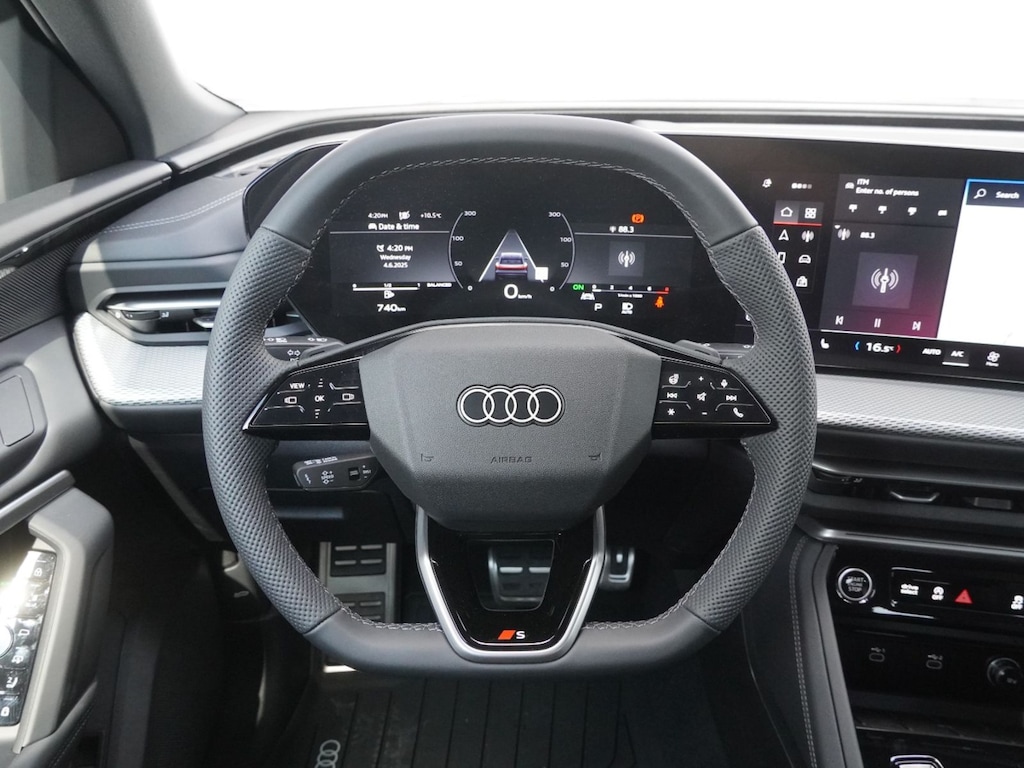 New 2025 Audi 2.0T SUV