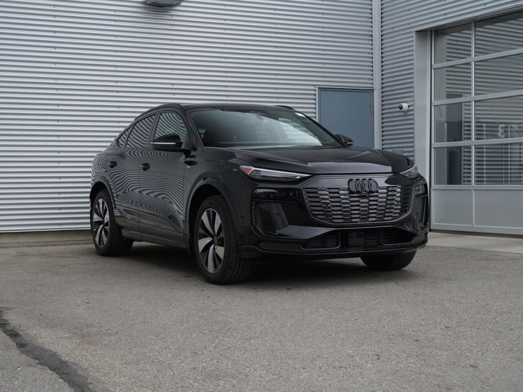 New 2025 Audi Progressiv SUV