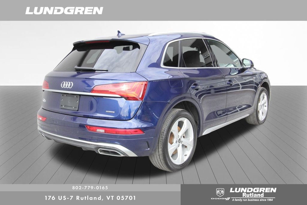 2022 Audi Q5 45 S line Premium photo 3