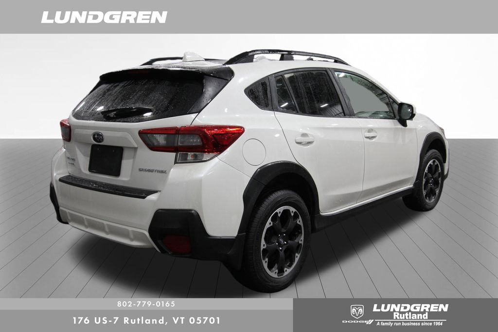 2023 Subaru Crosstrek Premium photo 3