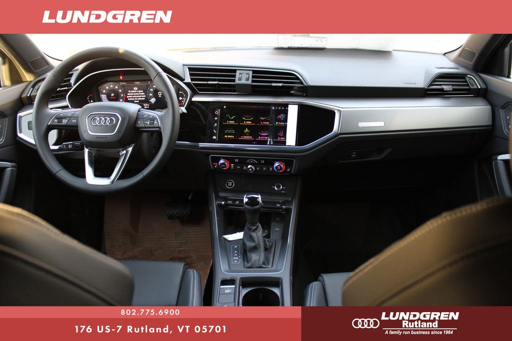 2025 Audi Q3 Premium S line photo 2