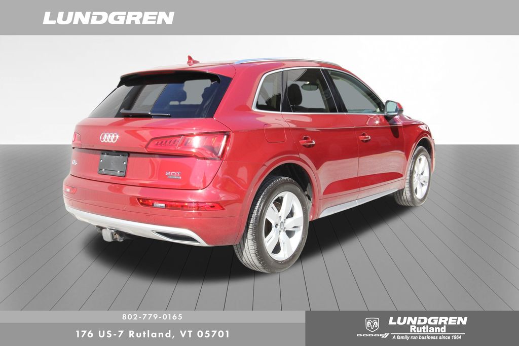 2018 Audi Q5 2.0T Premium photo 2