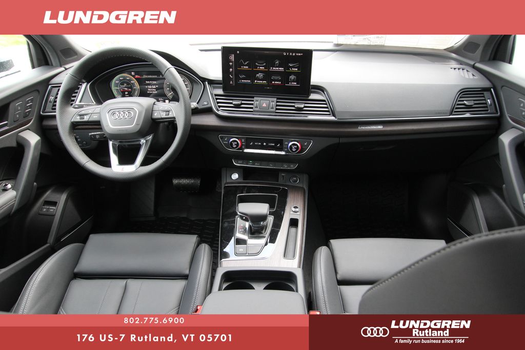 2025 Audi Q5 55 S line Premium Plus photo 2