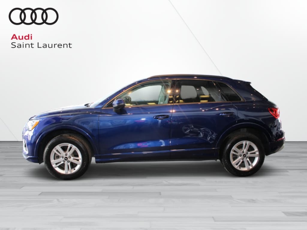 Certified 2022 Audi  40 Komfort VUS