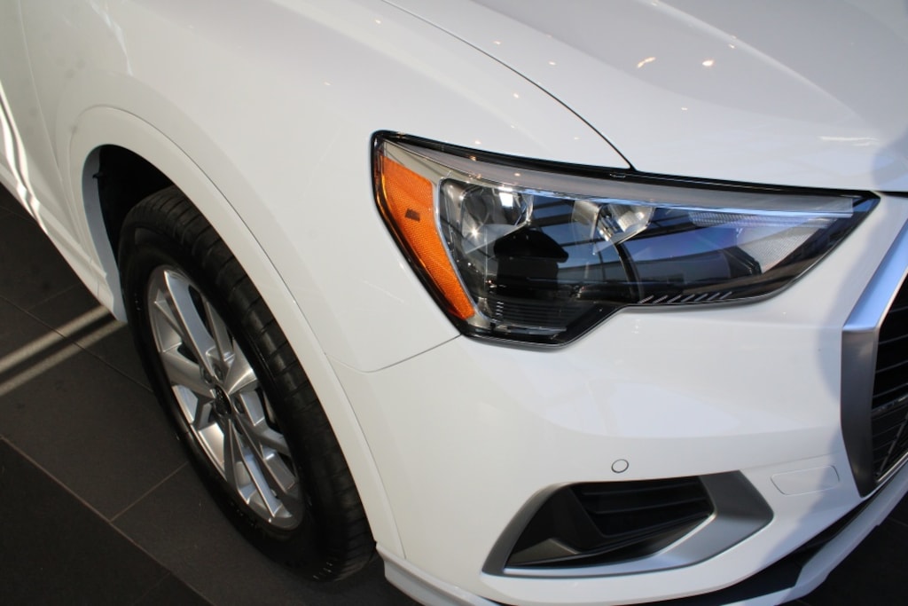 Certified 2024 Audi 40 Komfort SUV