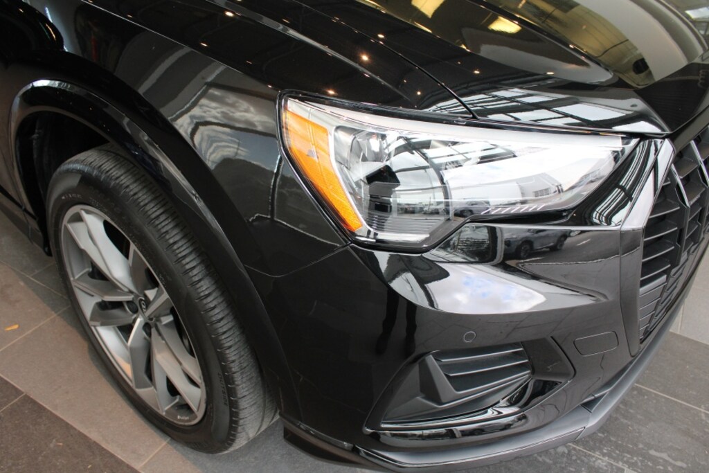 Certified 2022 Audi 40 Komfort SUV