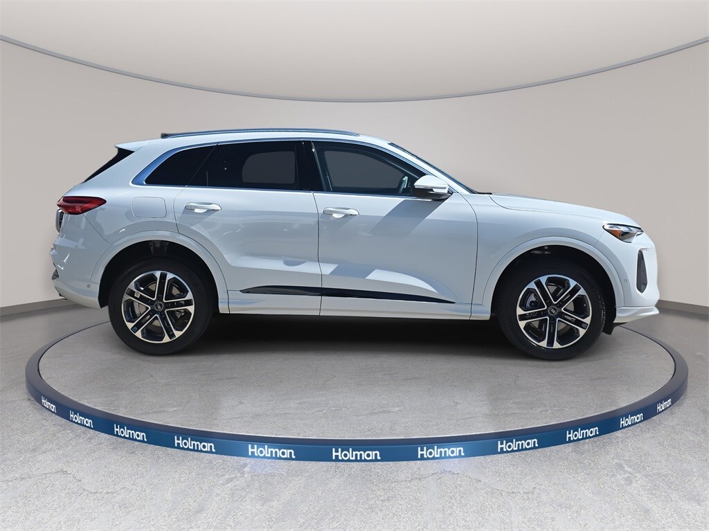 2025 Audi Q5 2.0T Premium photo 2