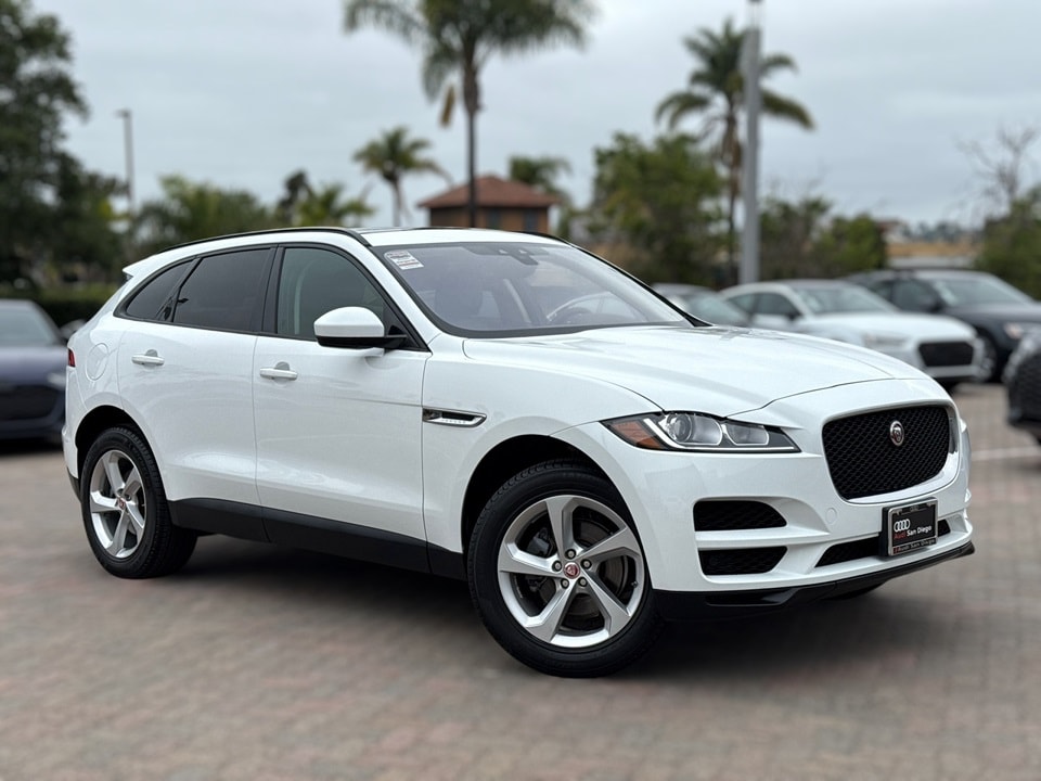 Used 2018 Jaguar F-PACE Premium with VIN SADCJ2FX8JA292295 for sale in San Diego, CA