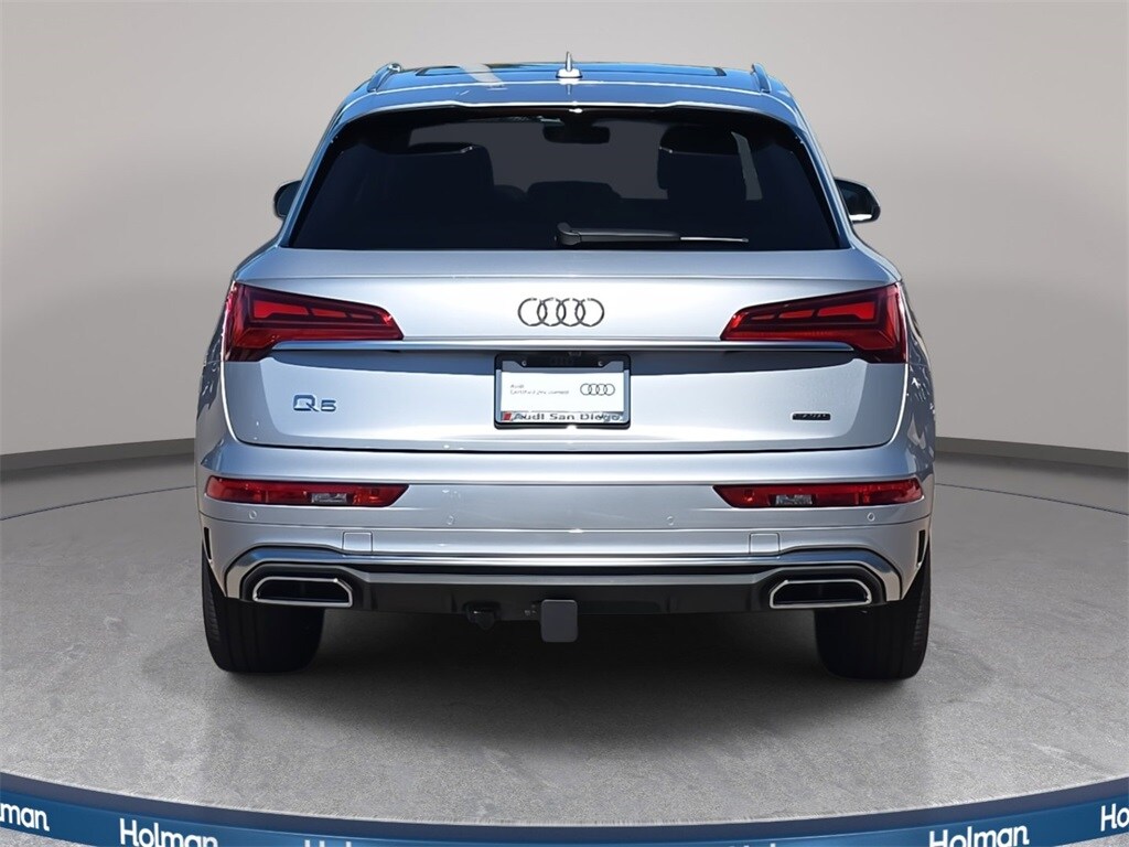 2023 Audi Q5 45 S line Premium Plus photo 3