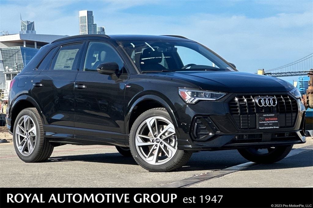 2025 Audi Q3 S Line Premium's photo