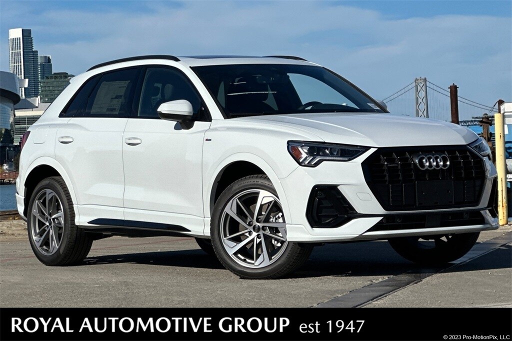 2025 Audi Q3 S Line Premium's photo