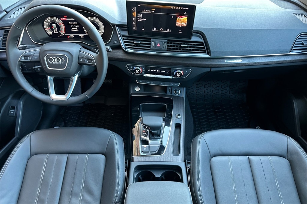 Image 10 of 2025 Audi Q5 40 Premium SUV