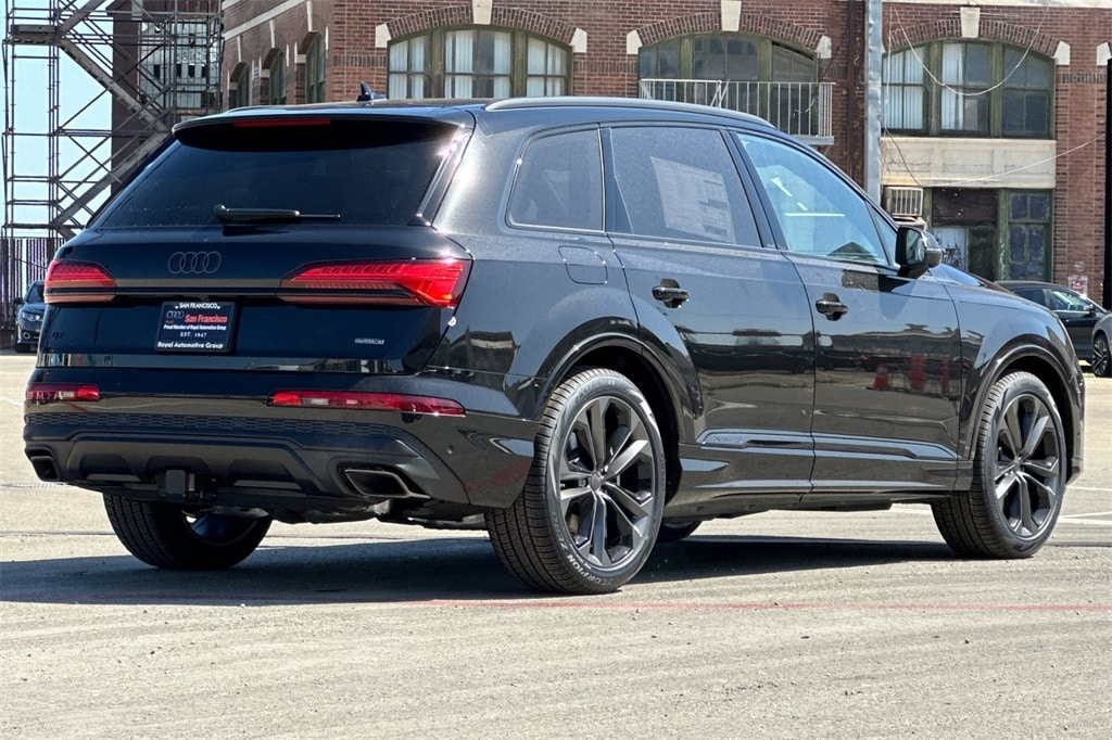New 2026 Audi Q7 55 Premium Plus SUV