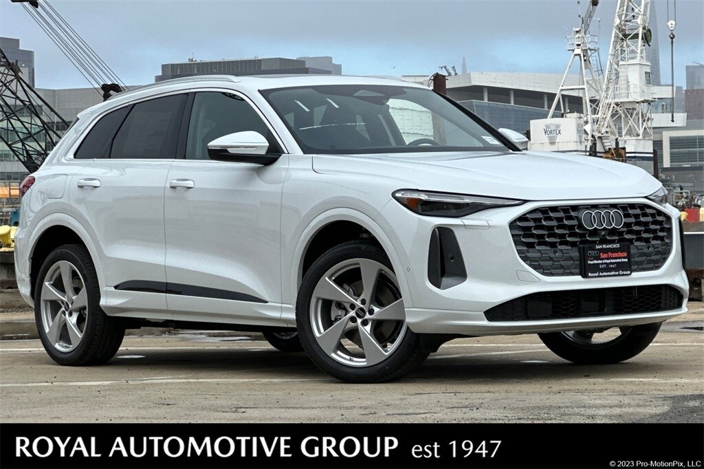 2025 Audi New Q5 Premium Plus's photo