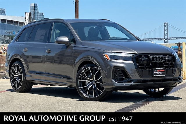 2025 Audi Q7 55 Prestige SUV