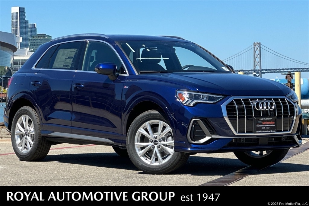 2025 Audi Q3 S Line Premium Plus's photo