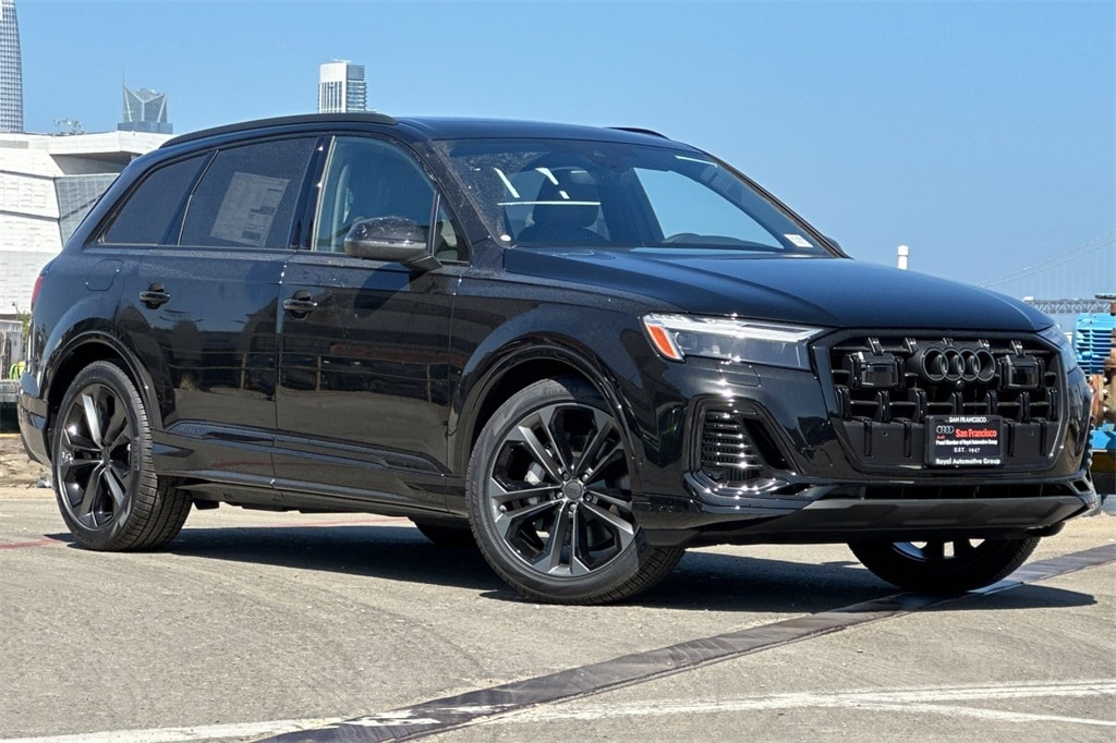 New 2026 Audi Q7 55 Premium Plus SUV