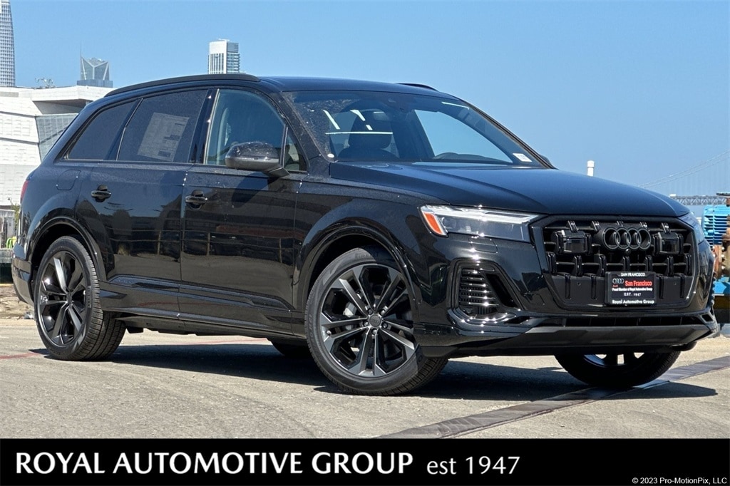 New 2026 Audi Q7 55 Premium Plus SUV