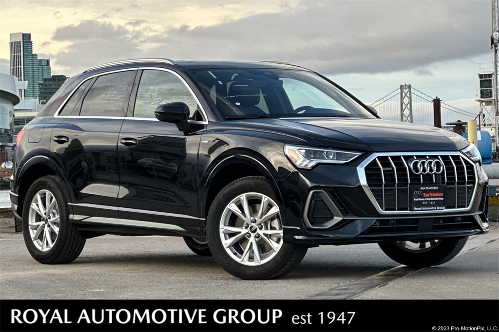 2025 Audi Q3 S Line Premium