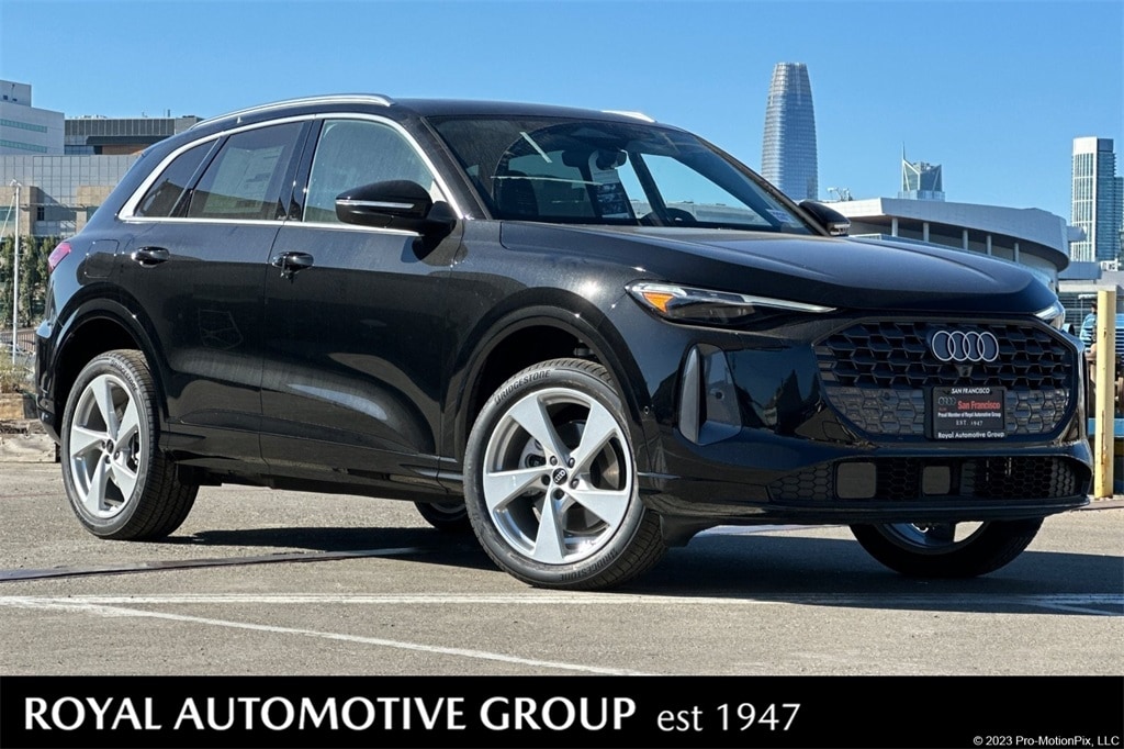 2025 Audi New Q5 Premium Plus's photo