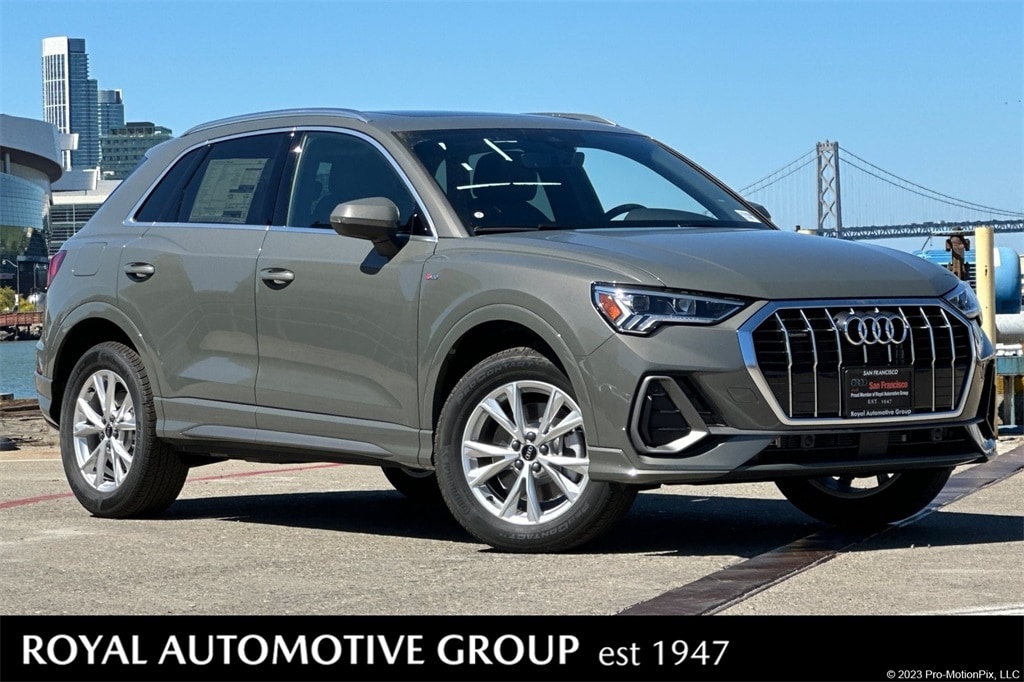 2025 Audi Q3 S Line Premium's photo