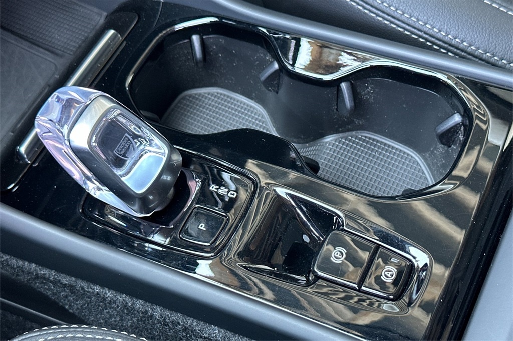XC40 B5 Plus
