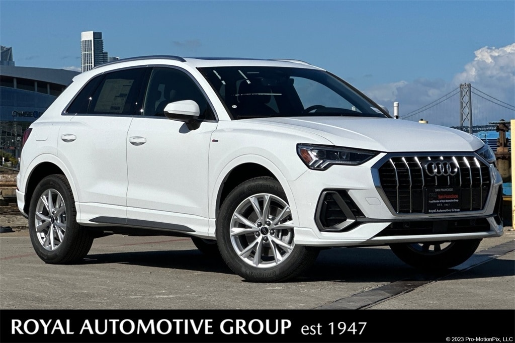 2025 Audi Q3 S Line Premium's photo