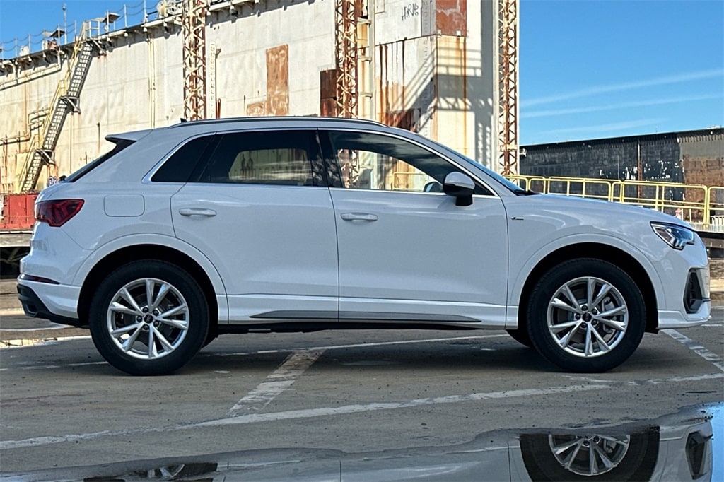 New 2025 Audi Q3 45 S line Premium SUV