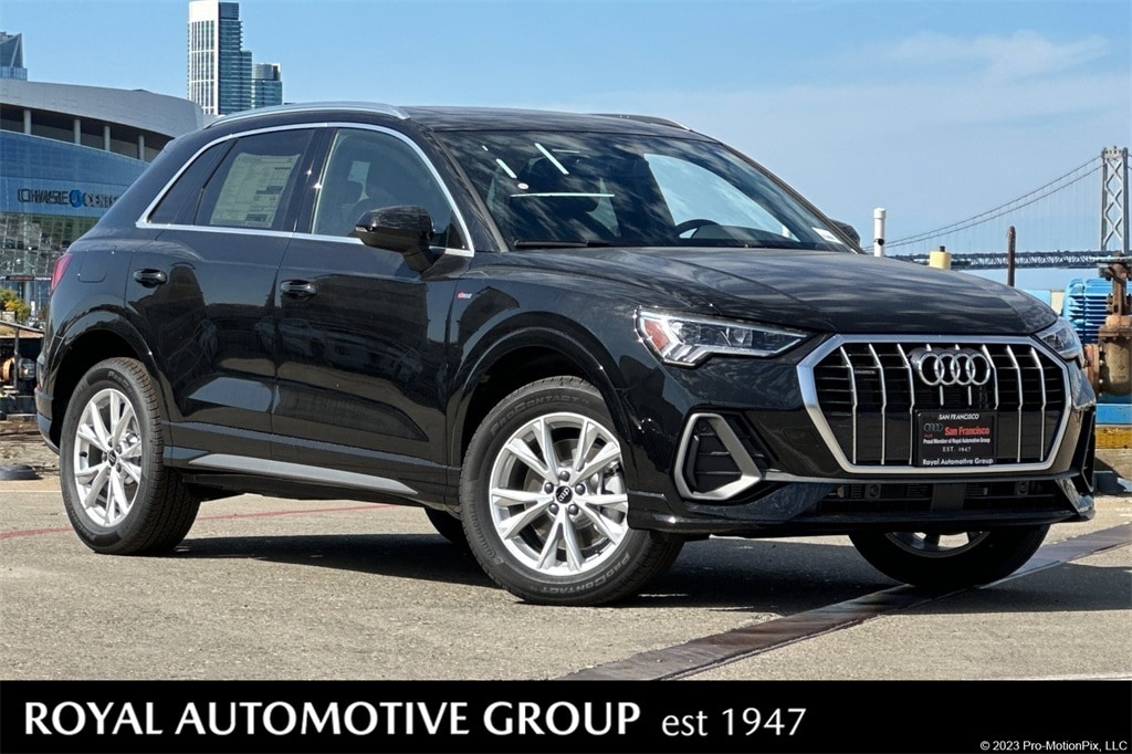 2025 Audi Q3 S Line Premium's photo