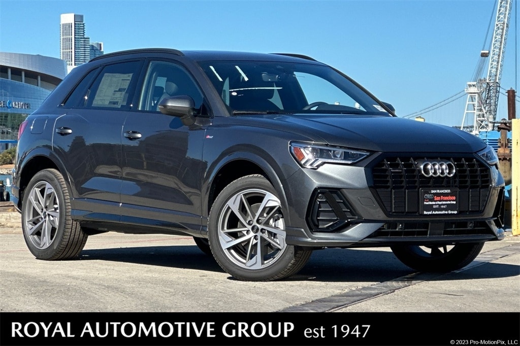 2025 Audi Q3 S Line Premium's photo
