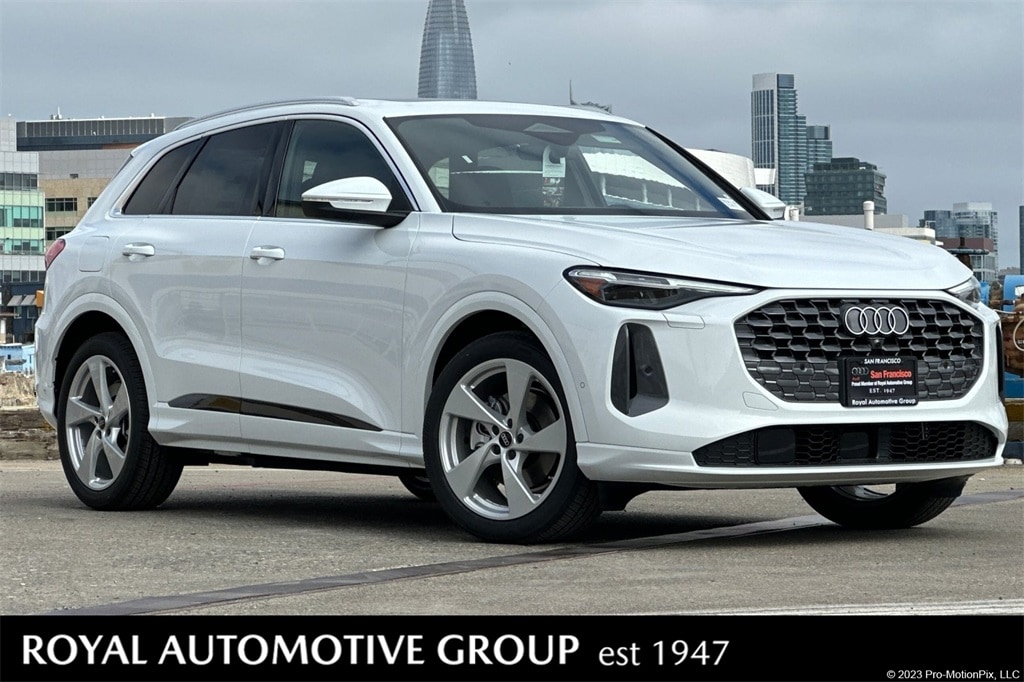 2025 Audi New Q5 Prestige's photo