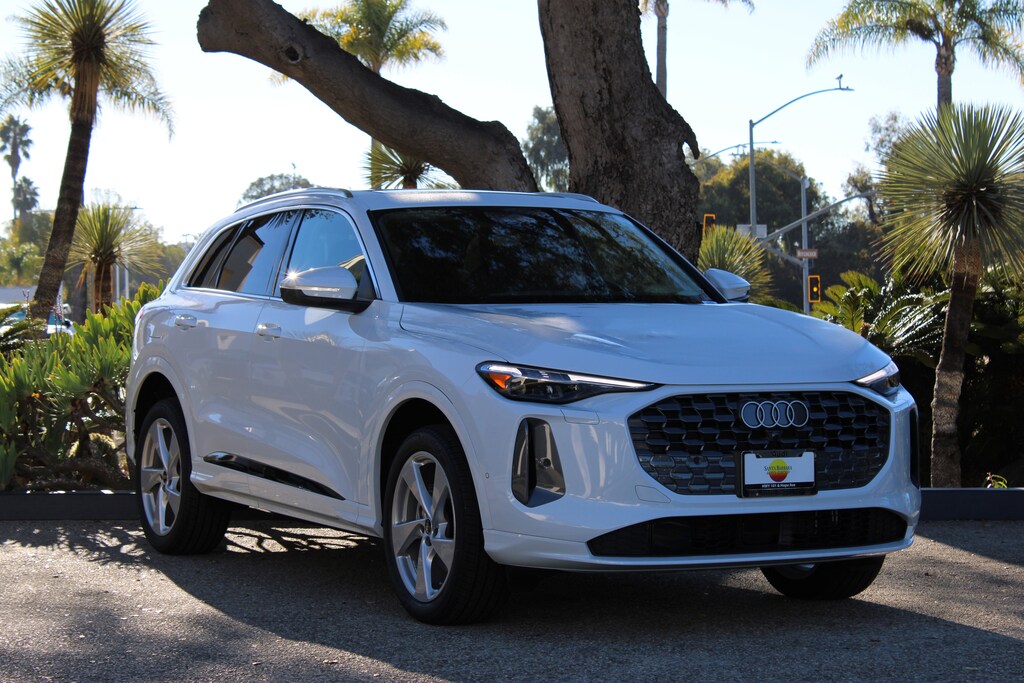 New 2025 Audi Q5 2.0T Premium SUV