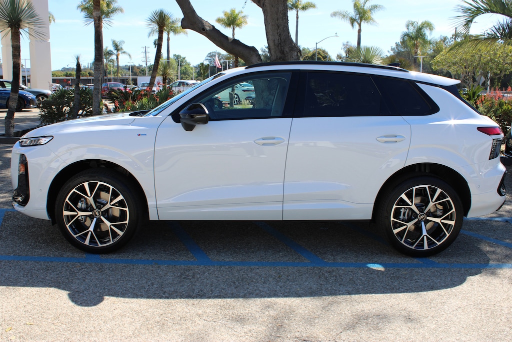 New 2026 Audi Q3 S line SUV