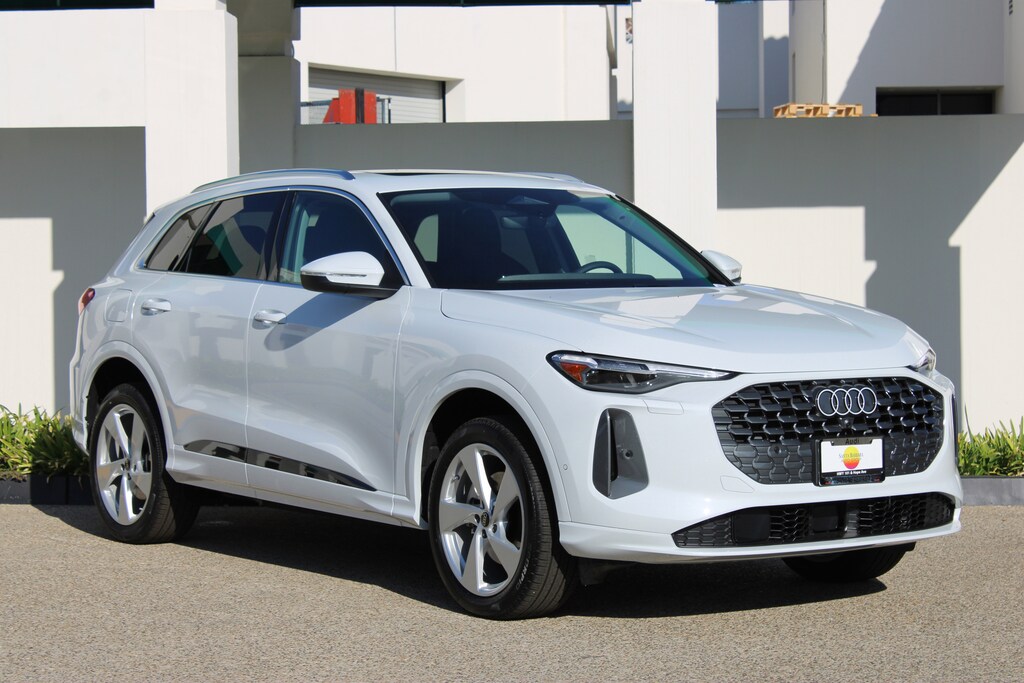 New 2025 Audi Q5 2.0T Premium SUV
