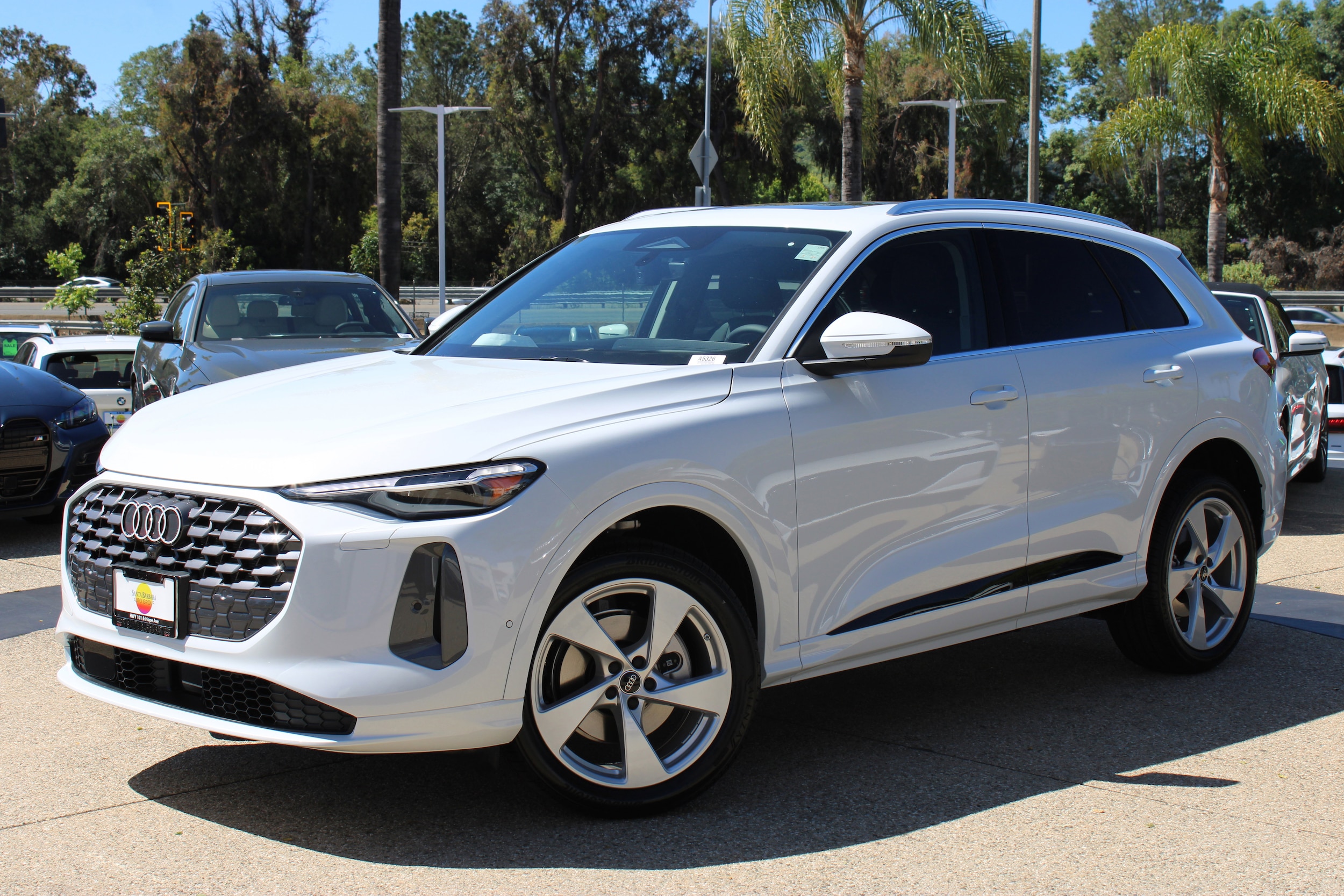 2026 Audi Q5 Premium Plus quattro's photo