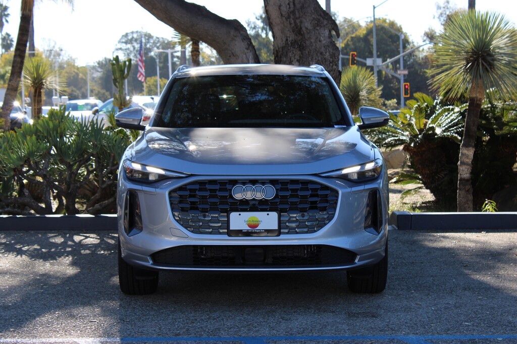 New 2025 Audi Q5 2.0T Premium SUV