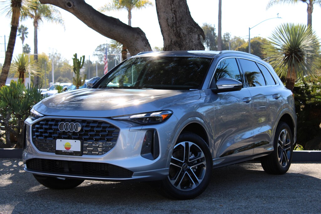 New 2025 Audi Q5 2.0T Premium SUV