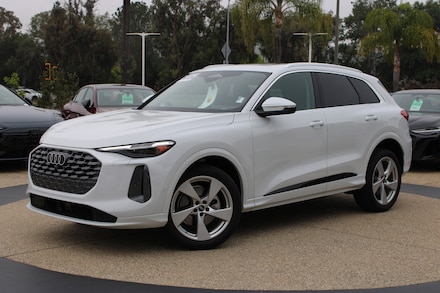 2025 Audi Q5 2.0T Premium SUV